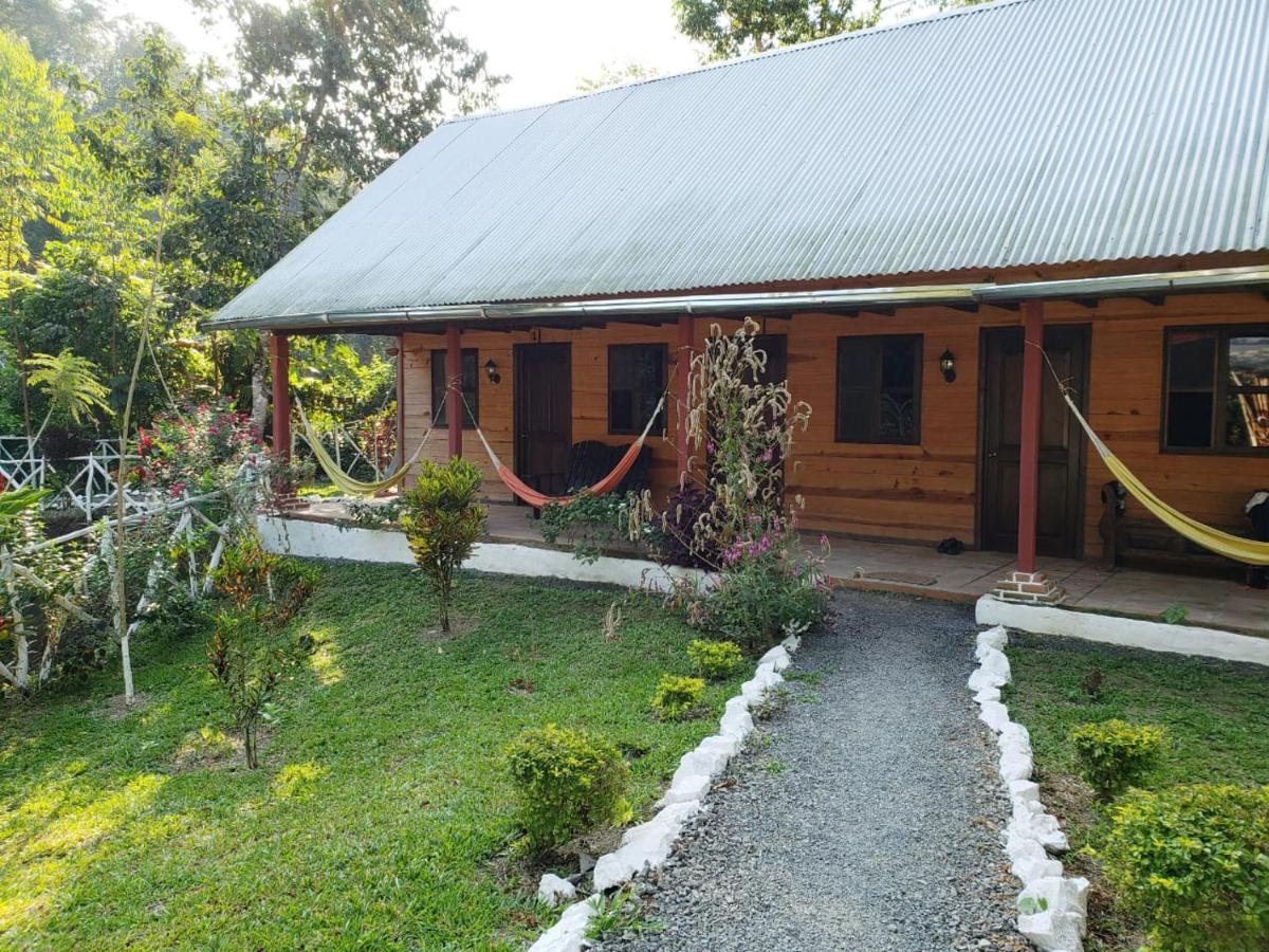 Aruma Eco-Hostal Lanquín Eksteriør billede